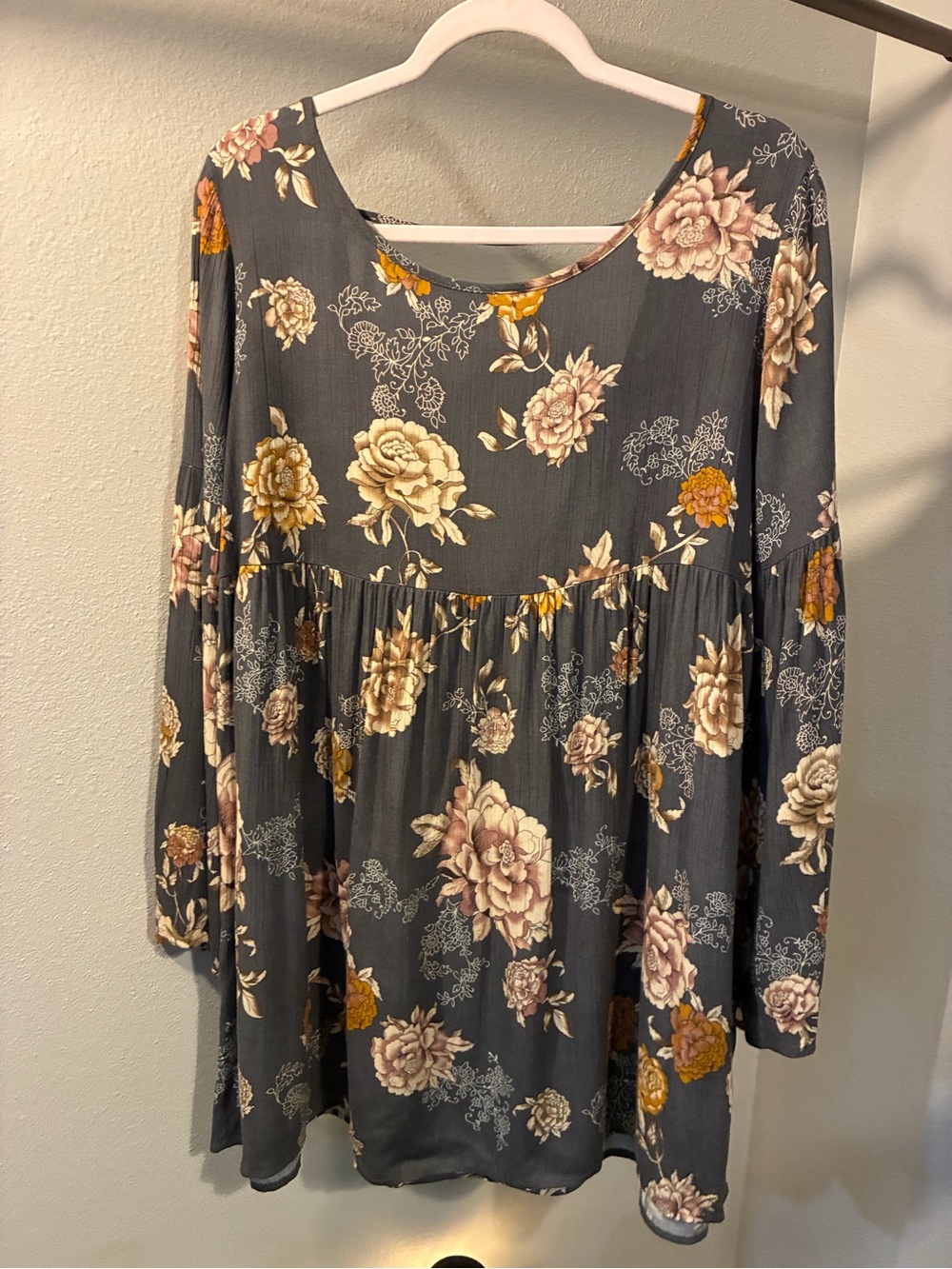 Audrey 3+1 Floral Babydoll Top Size Medium